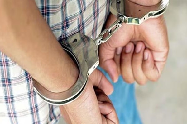 nagpur breakup harassment case: ex-boyfriend arrested for allegedly entering woman’s home and creating ruckus nagpur breakup harassment case: ex-boyfriend arrested for allegedly entering woman’s home and creating ruckus