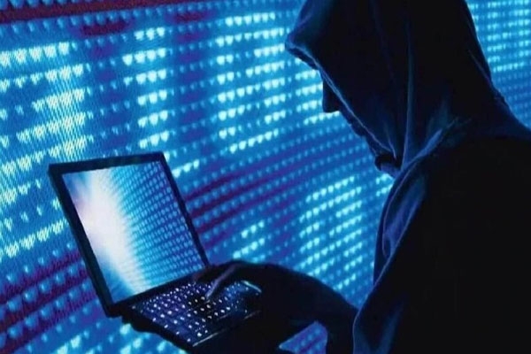 share trading scam senior scientist loses rs 2.87 crore in cyber fraud