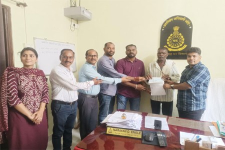 वानराच्या हल्ल्यात जखमी तोडसाम यांना 5 लाखांची मदत
