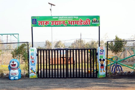 ताडोबाच्या बफर गावांमध्ये ‘तारू उद्यान’