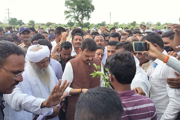 cm devendra fadnavis cm devendra fadnavis