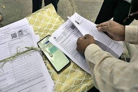 मतदार यादीत नावासाठी बनावट कागदपत्रे?