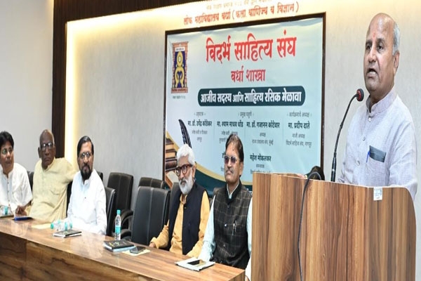 literature can eliminate ideological emptiness: dr. upendra kothekar