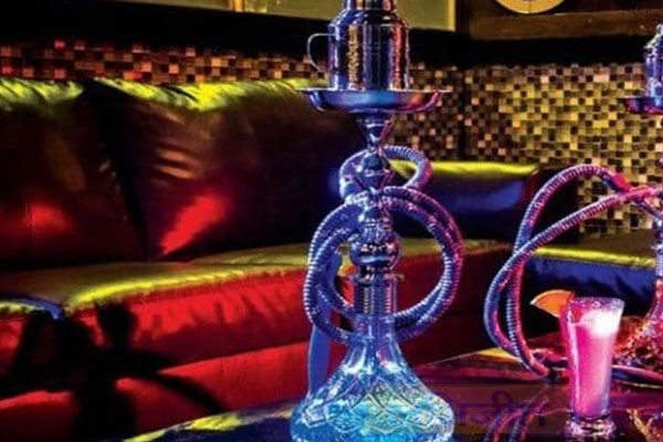 nagpur hookah parlour raid: illegal setup found in builder’s flat