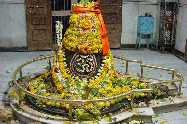 kavad festival on monday