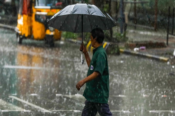 maharashtra weather update rain returns before ganeshotsav, yellow alert for vidarbha and ghat areas
