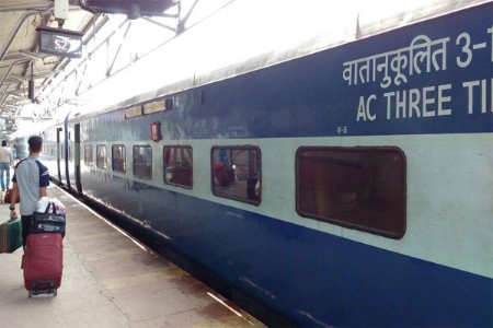 नागपूर-पुणे-नागपूर एक्सप्रेस ऑक्टोबर महिन्यात रद्द