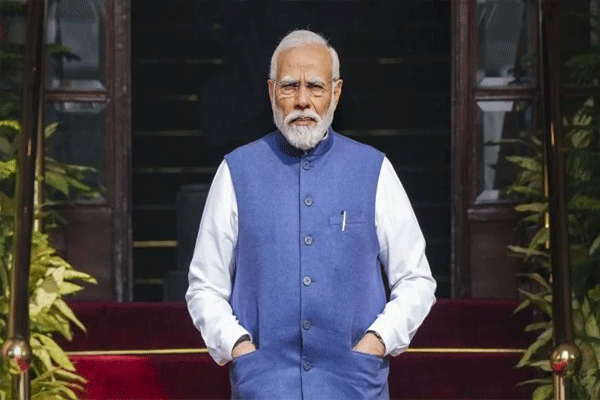 commotion at-prime minister modi