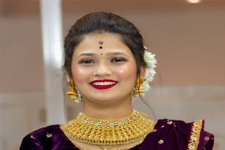 लावणीच्या मंचावरून थेट मोठ्या पडद्यावर